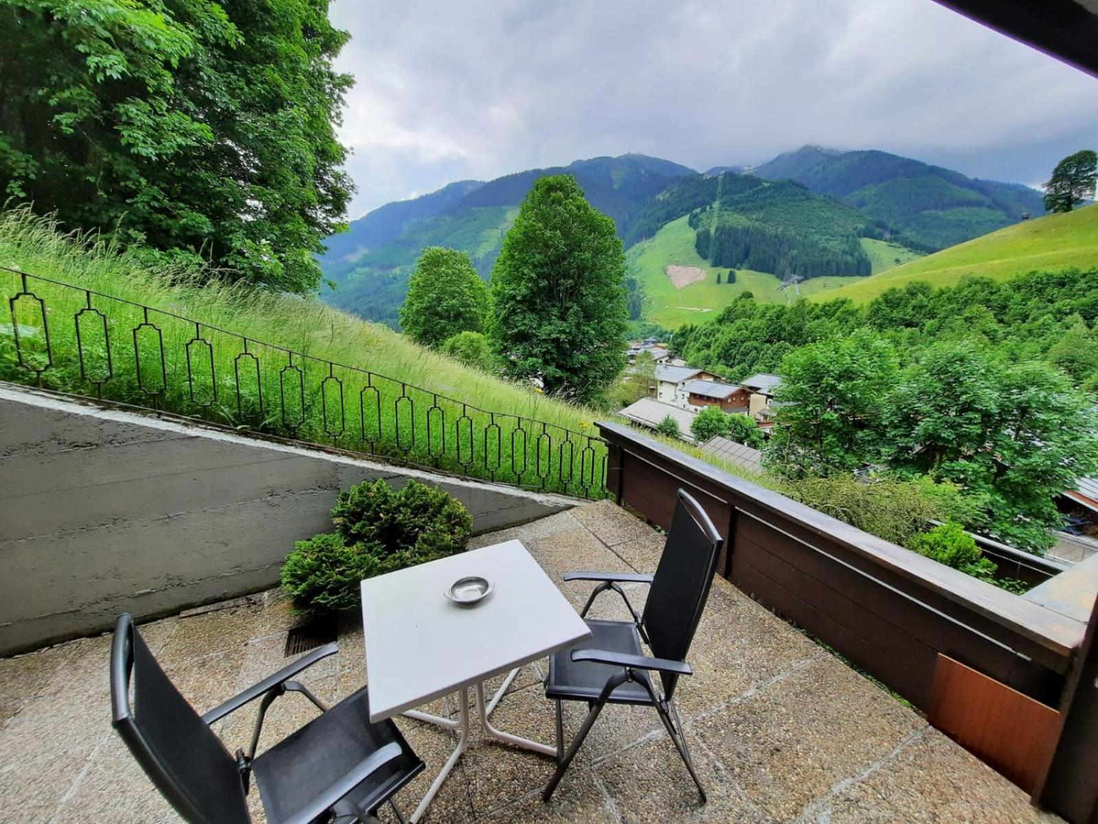 Appartement Bernkogel Saalbach-Hinterglemm Exterior foto